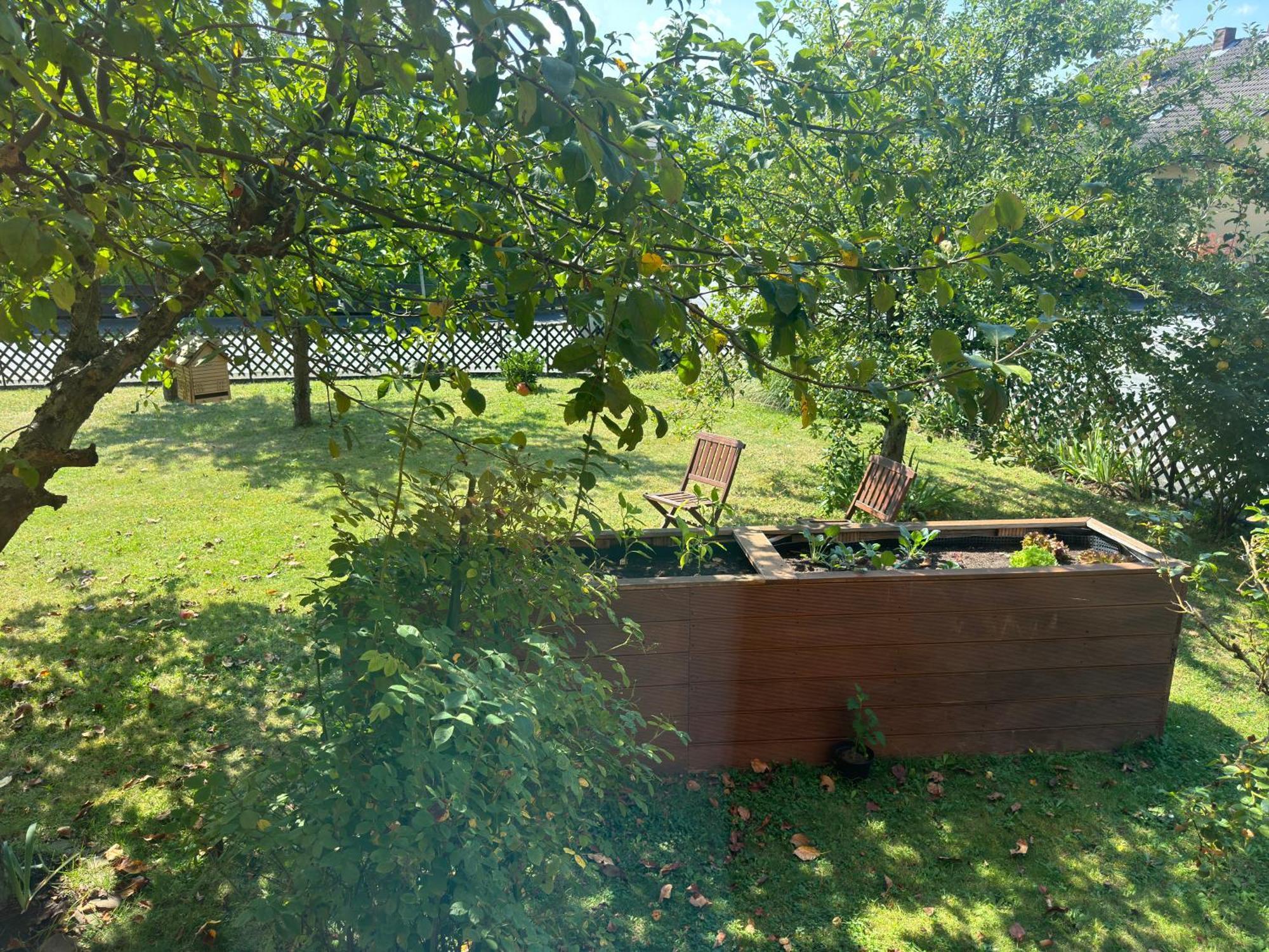 B&B'S Im Aischgrund Adelsdorf Exterior foto