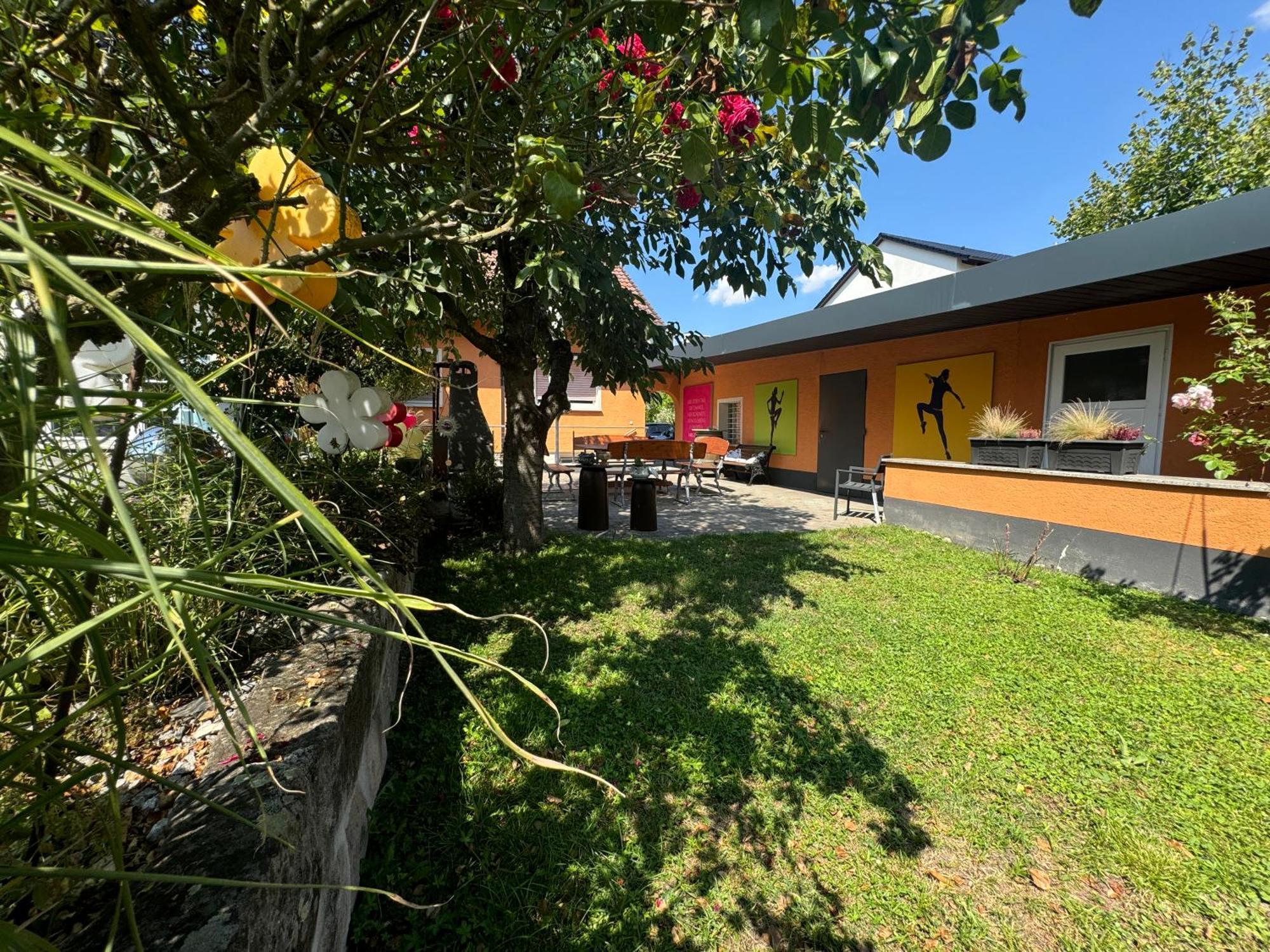 B&B'S Im Aischgrund Adelsdorf Exterior foto