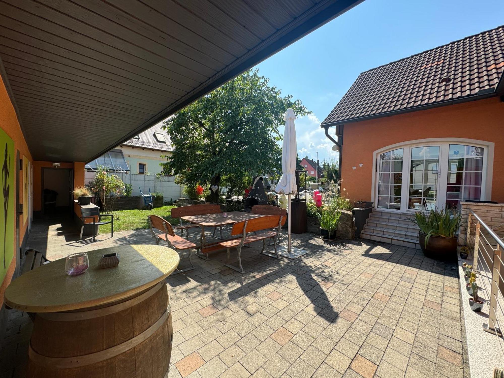 B&B'S Im Aischgrund Adelsdorf Exterior foto