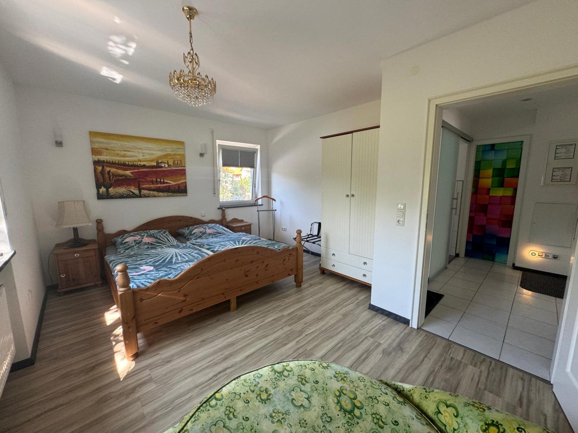 B&B'S Im Aischgrund Adelsdorf Exterior foto