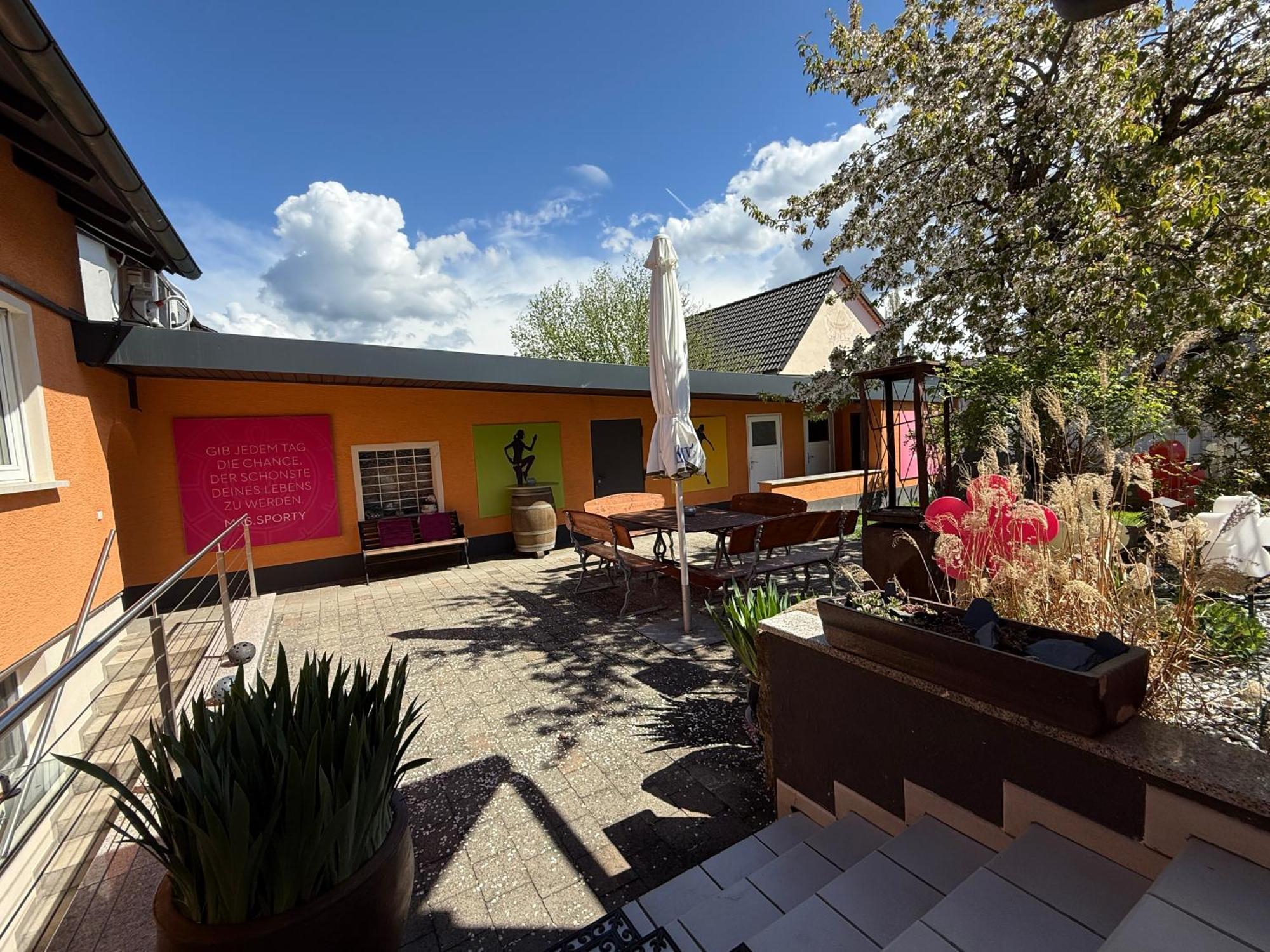 B&B'S Im Aischgrund Adelsdorf Exterior foto